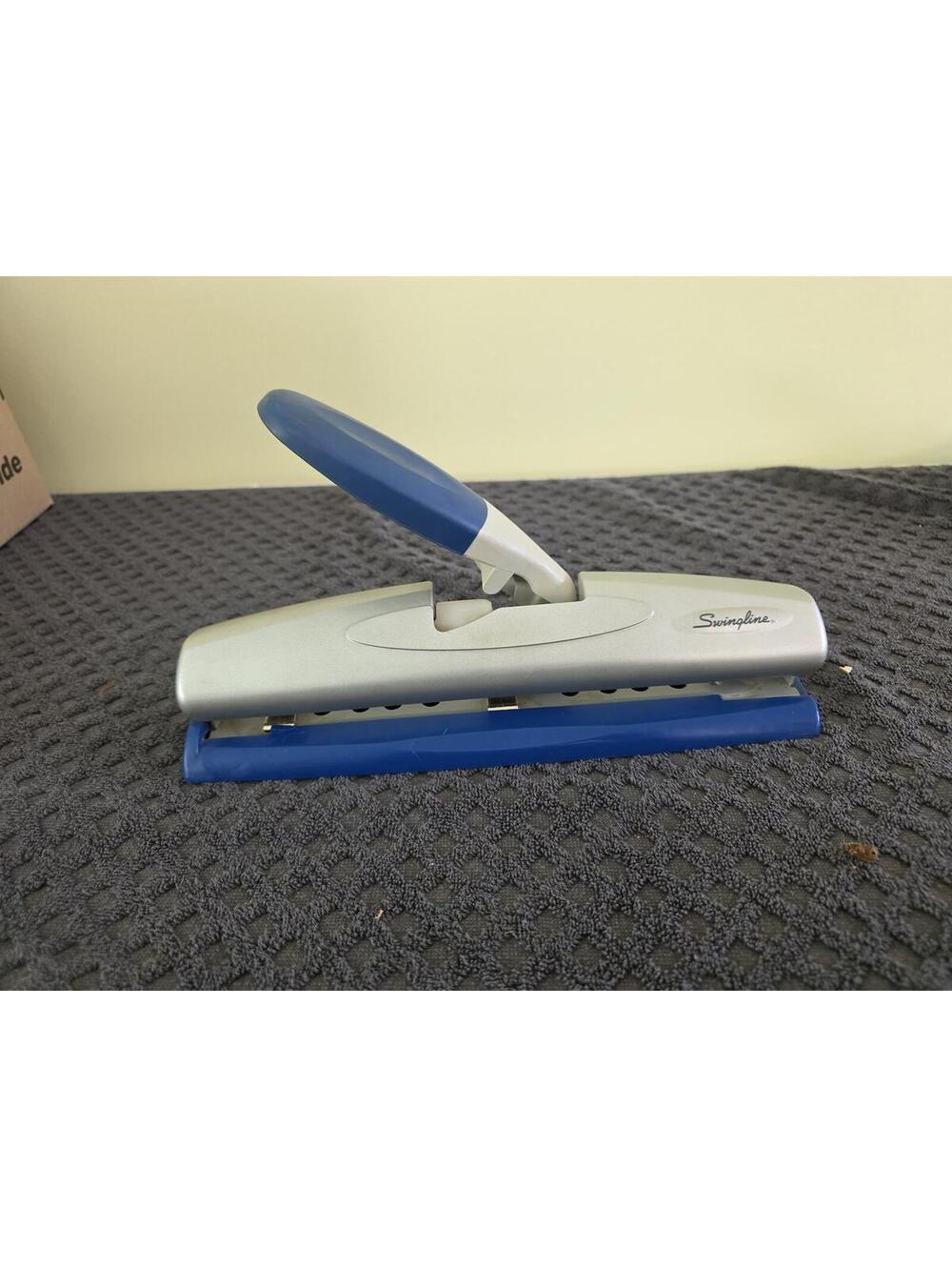 Swingline Adjustable 3 Hole Punch Blue Silver Heavy Duty Office Paper Punch